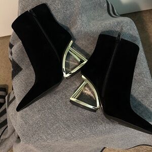 Giani Bini Black Boots with Silver Accents